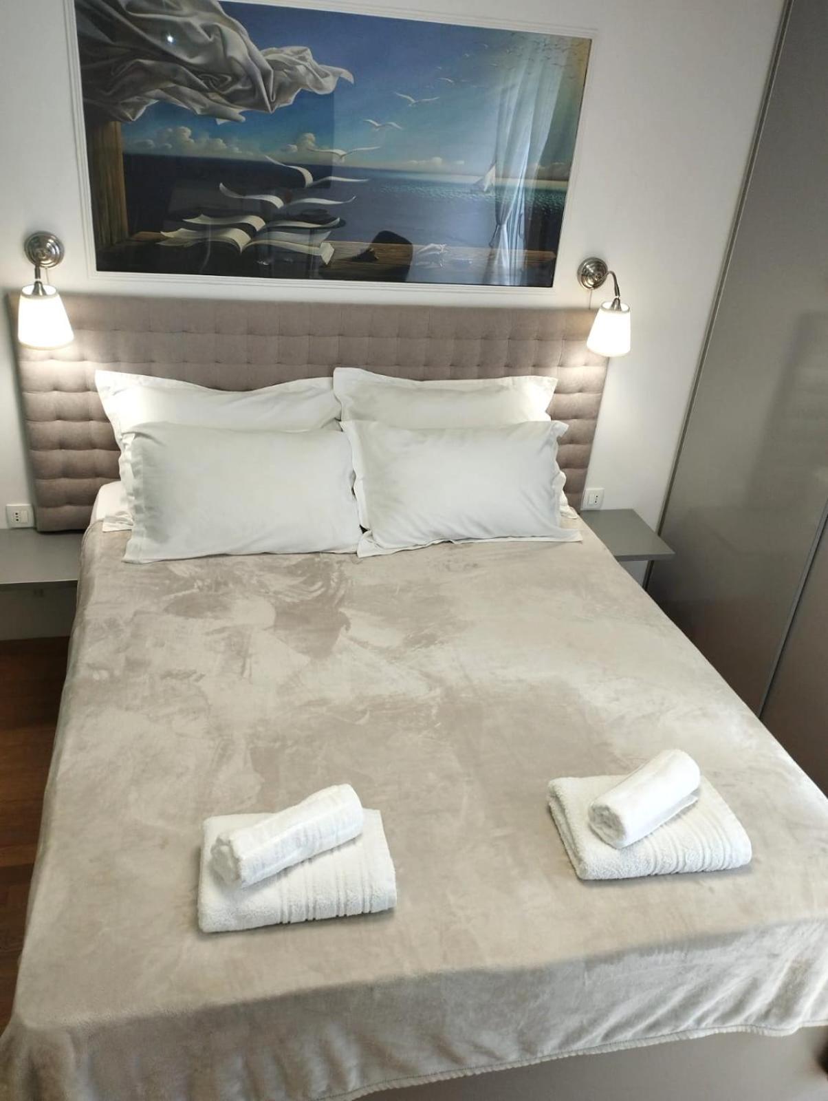 Bella Vista - Cozy Apartments With Easy Check-In And Free Parking Split Exterior foto